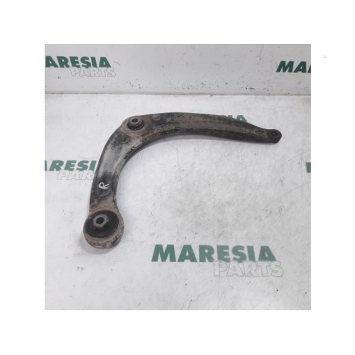Citroen - Berlingo - Front lower wishbone, right