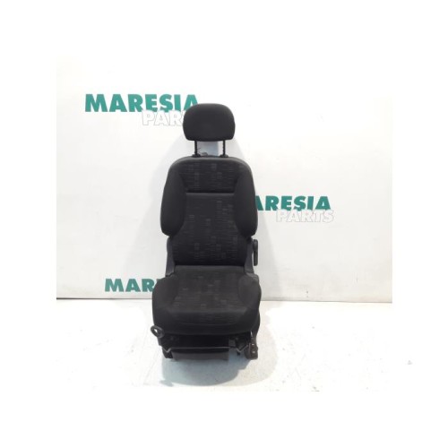 Citroen - Berlingo - Stoel links