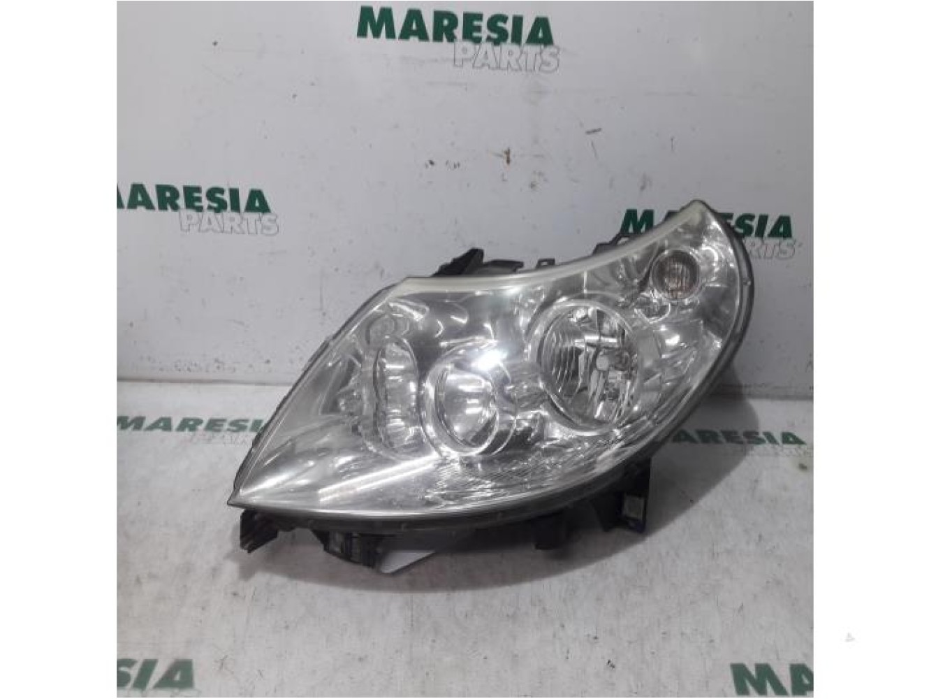 Citroen - Jumper - Koplamp links