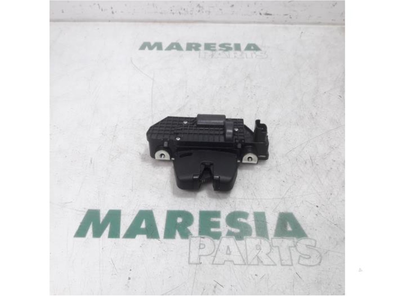 Citroen - C3 - Tailgate lock mechanism