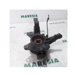 Renault - Megane - Knuckle, front right