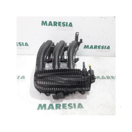 Peugeot - 208 - Intake manifold