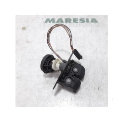 Fiat - Punto - Tailgate lock mechanism