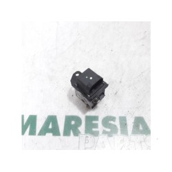 Renault - Megane - Cooling fan resistor