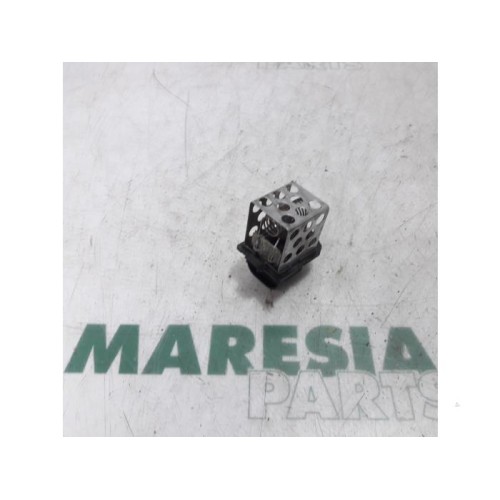 Renault - Megane - Cooling fan resistor