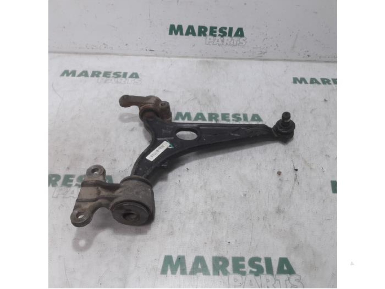 Fiat - Scudo - Front lower wishbone, right