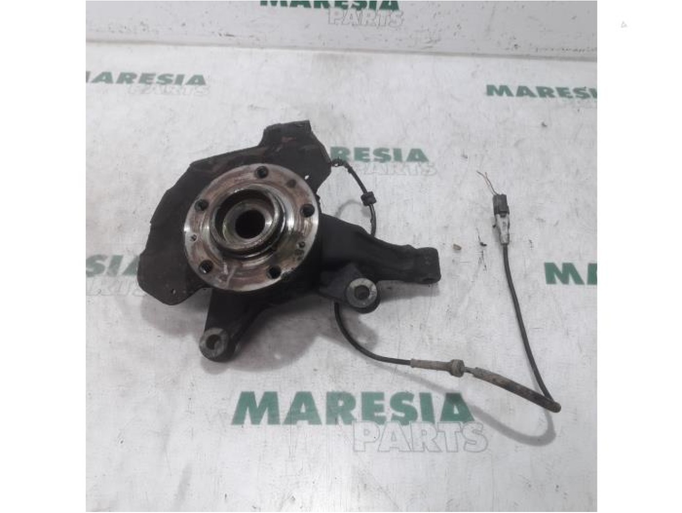 Fiat - Scudo - Knuckle, front right