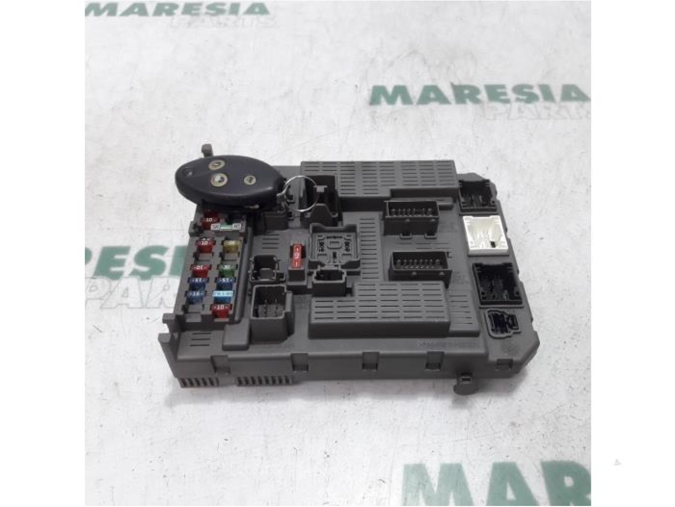 Citroen - C5 - Fuse box