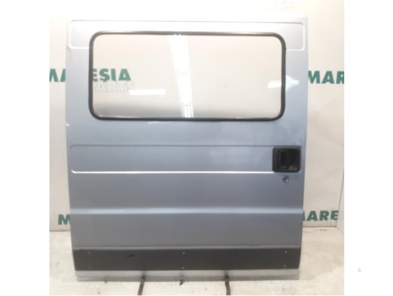 Peugeot - Boxer - Porte coulissante droite