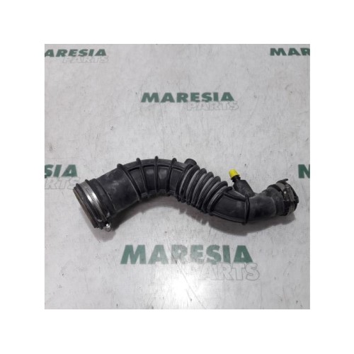 Renault - Megane - Turbo hose
