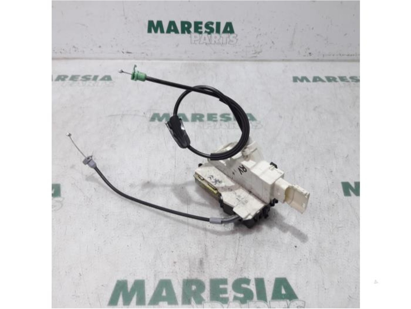 Citroen - C4 - Front door lock mechanism 4-door, right