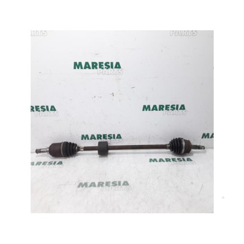 Fiat - Punto - Front drive shaft, right