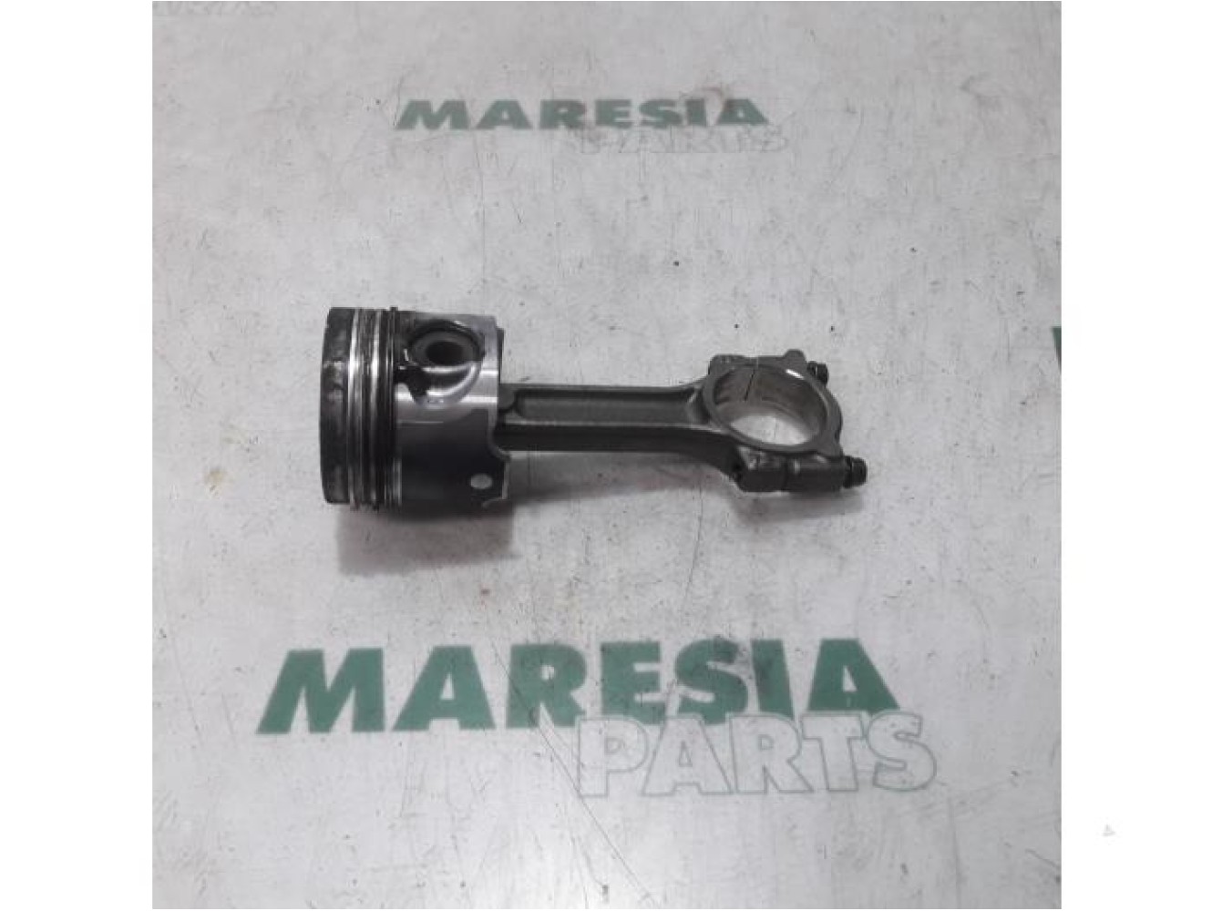 Renault - Clio - Piston