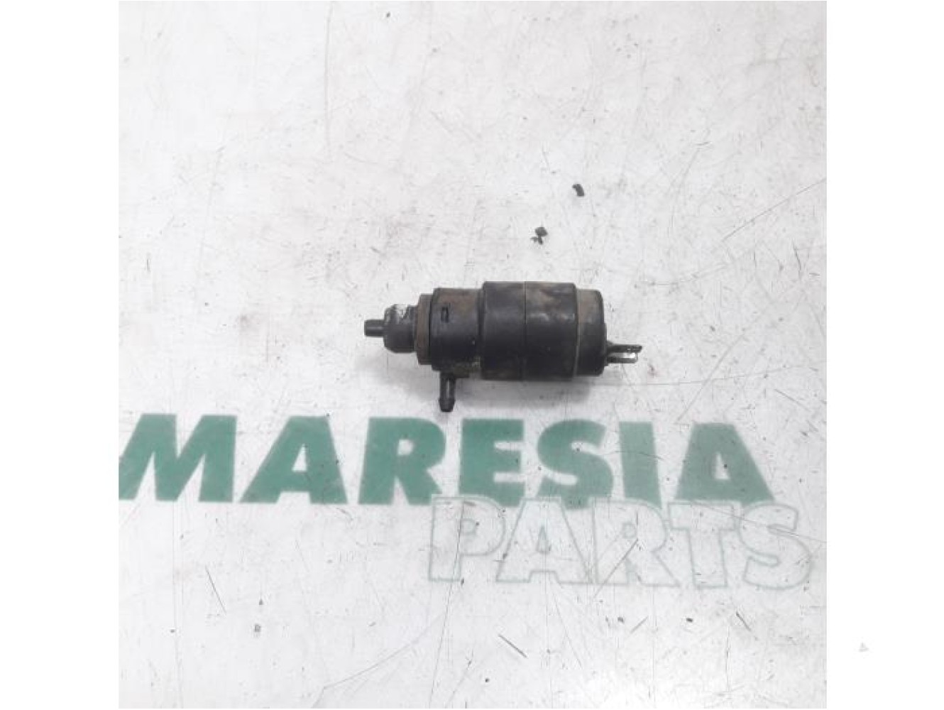 Peugeot - Boxer - Scheibensprüherpumpe vorne