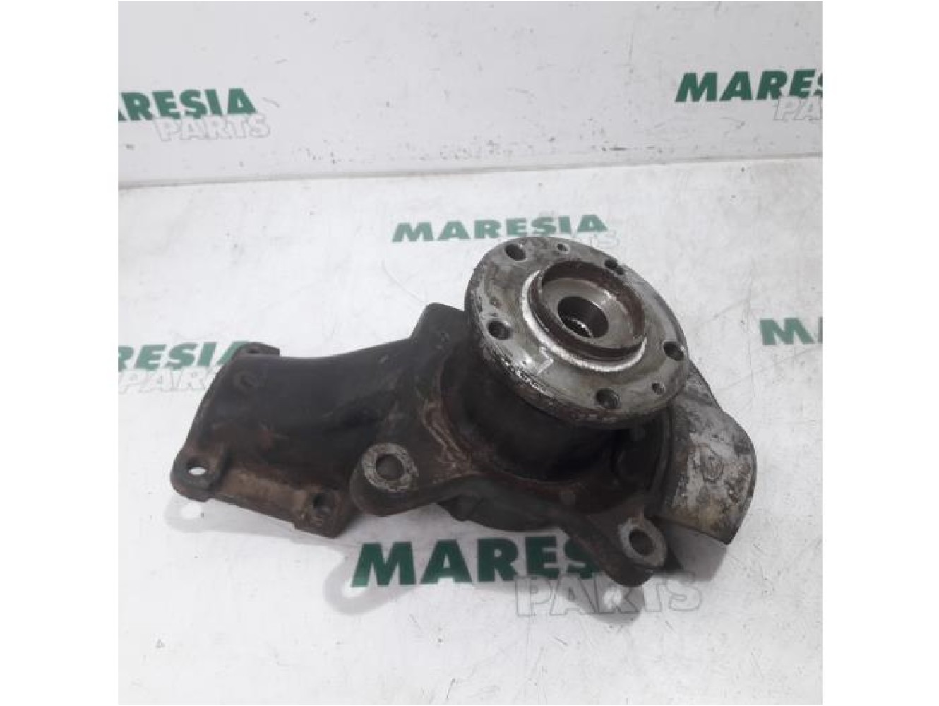 Peugeot - Boxer - Fusee links-voor