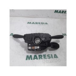 Peugeot - 208 - Steering column stalk