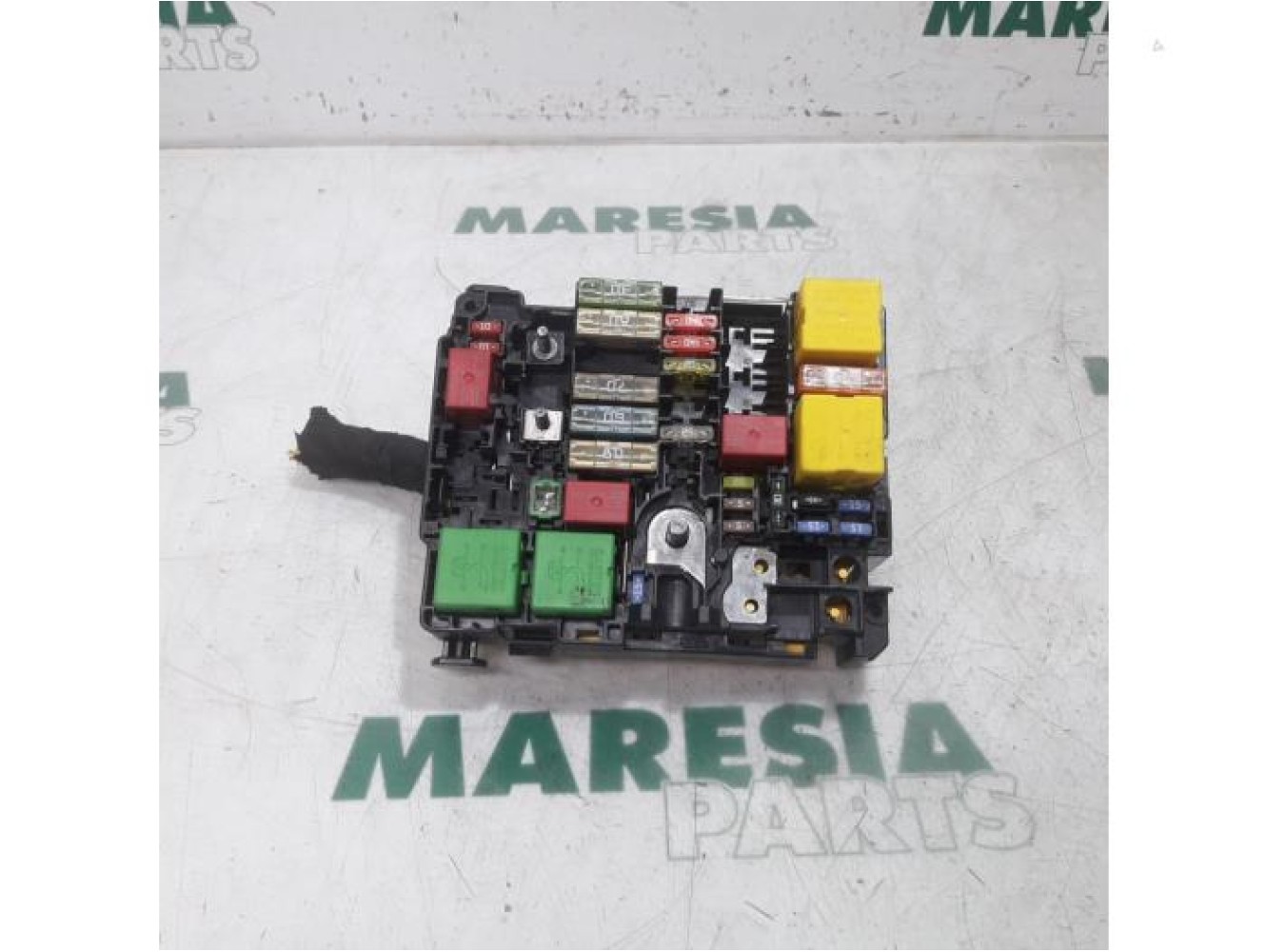 Peugeot - 208 - Fuse box
