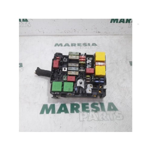 Peugeot - 208 - Fuse box