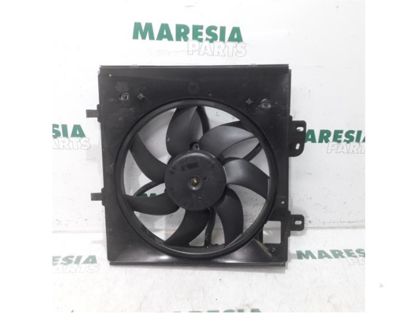 Peugeot - 208 - Fan motor