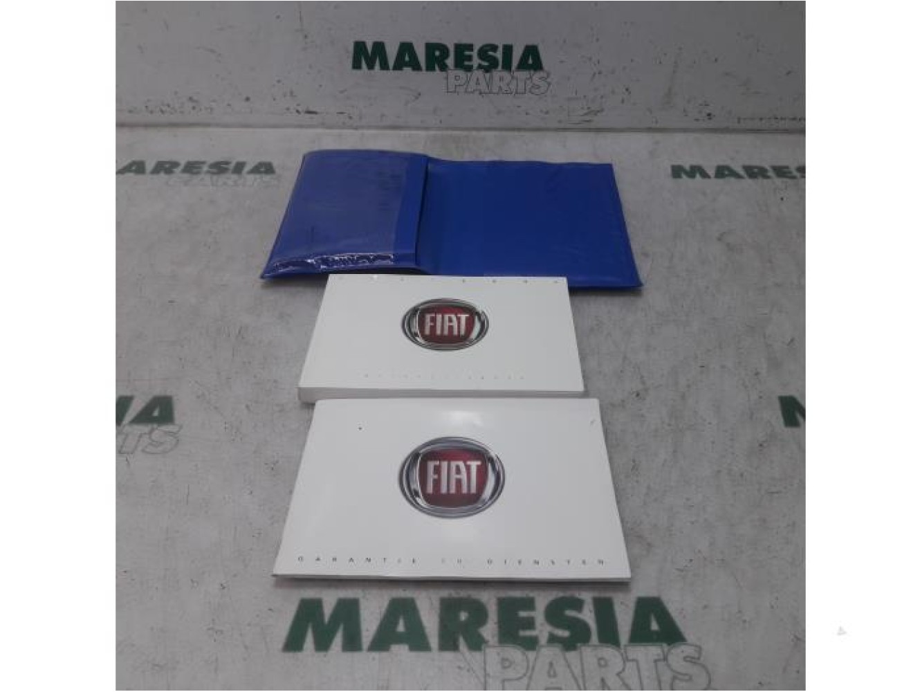 Fiat - 500L - Instruction Booklet