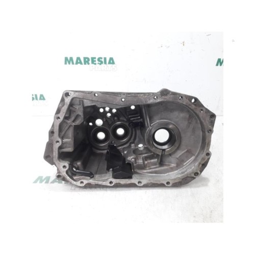 Renault - Clio - Gearbox casing