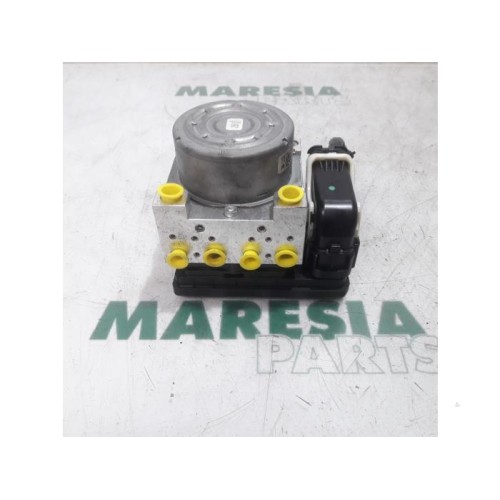 Peugeot - 208 - ABS pump