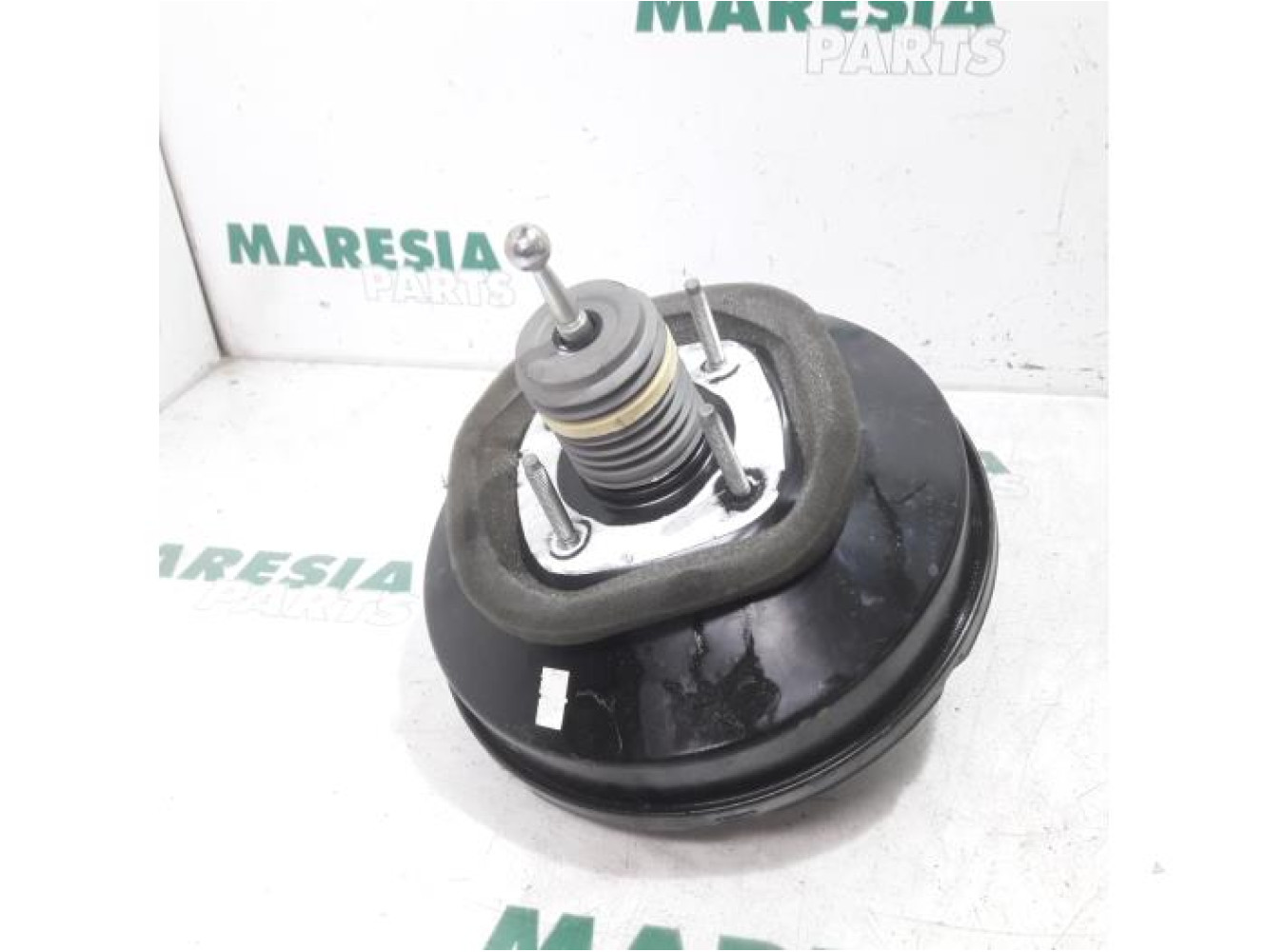 Peugeot - 208 - Brake servo