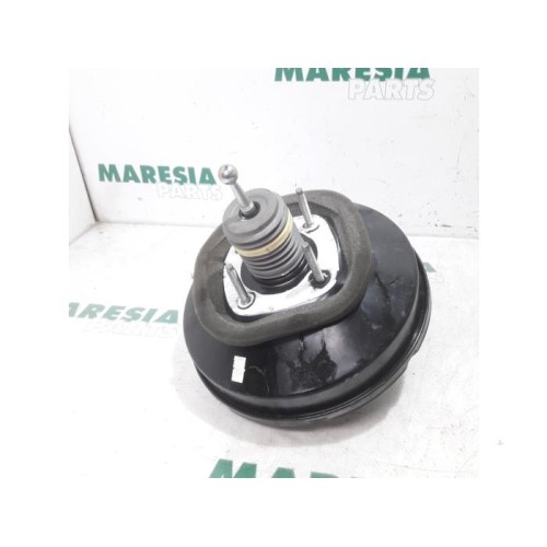 Peugeot - 208 - Brake servo