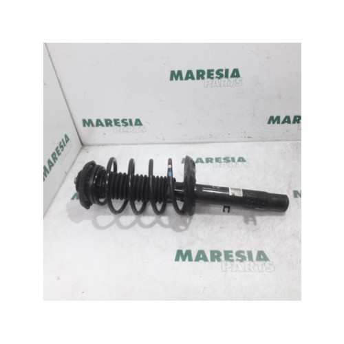 Peugeot - 208 - Front shock absorber rod, right