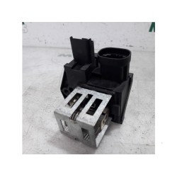 Peugeot - 208 - Cooling fan resistor
