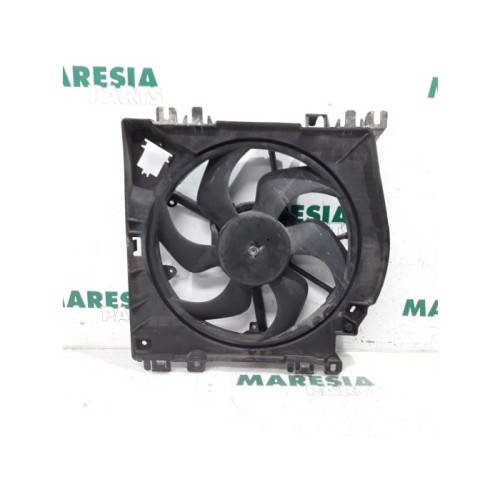 Renault - Clio - Fan motor