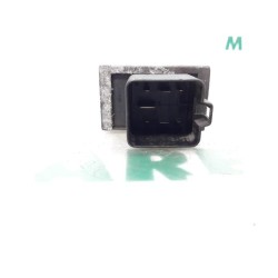 Renault - Clio - Glow plug relay