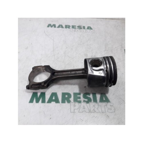 Renault - Master - Piston