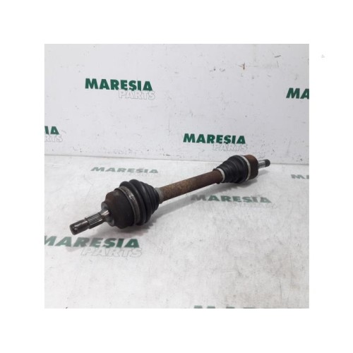 Peugeot - 207 - Front drive shaft, left