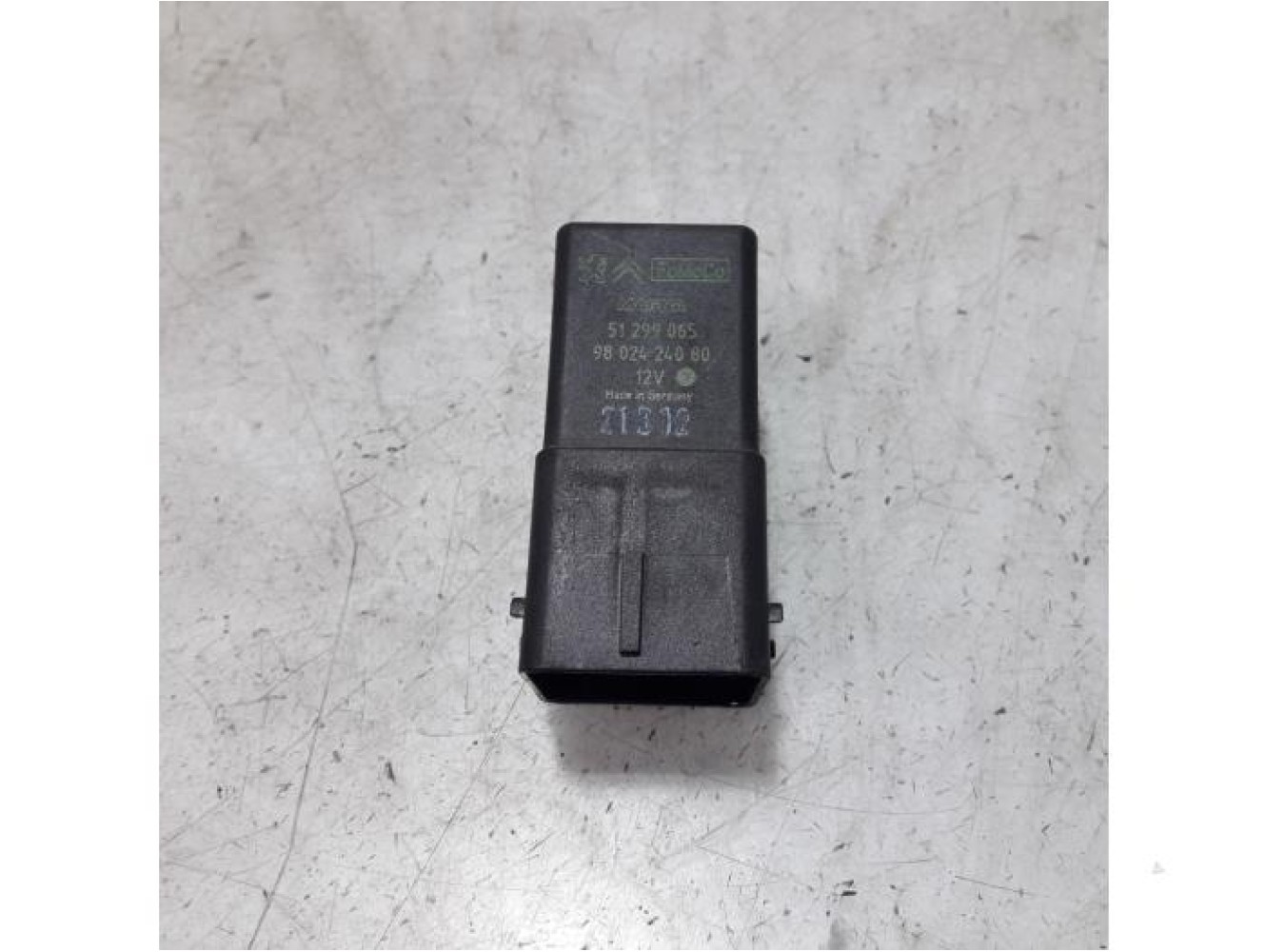Citroen - DS5 - Glow plug relay