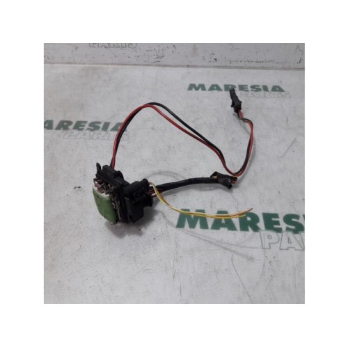 Renault - Trafic - Heater resistor
