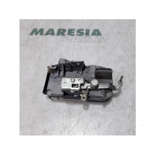 Lancia - Phedra - Door lock mechanism 4-door, front left