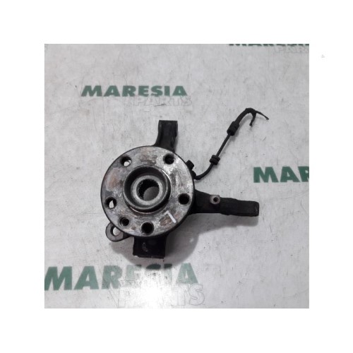 Lancia - Phedra - Achsschenkel links vorne