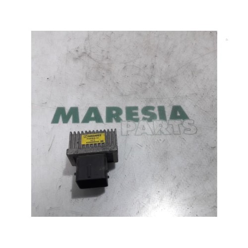 Renault - Trafic - Glow plug relay