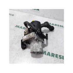 Citroen - DS5 - Power steering pump