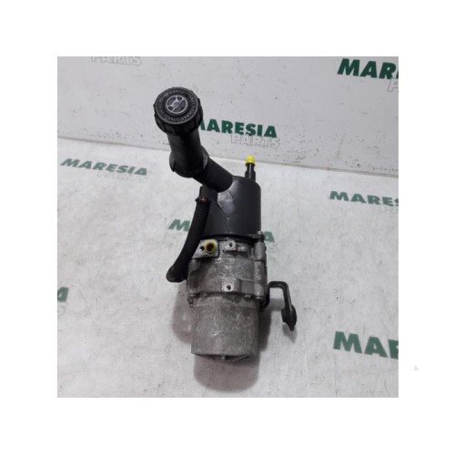 Citroen - DS5 - Power steering pump