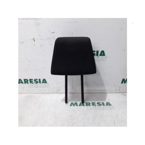 Peugeot - 207 - Headrest