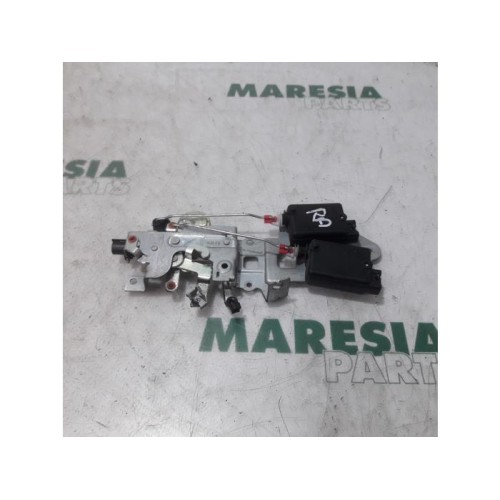 Lancia - Phedra - Sliding door lock mechanism, right