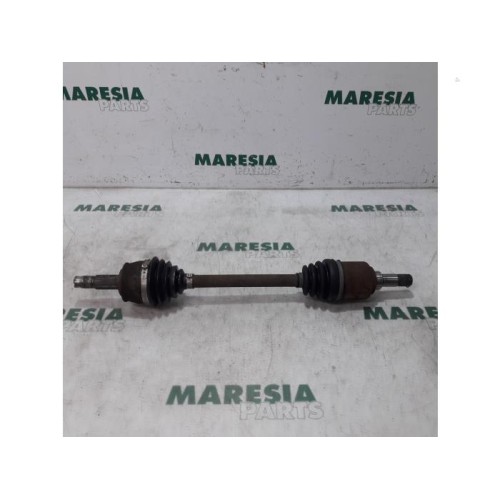Fiat - 500 - Aandrijfas links-voor