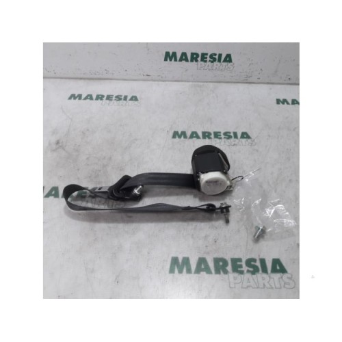 Fiat - 500 - Sicherheitsgurt links hinten