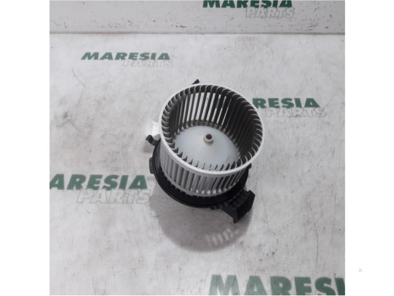 Fiat - 500 - Heating and ventilation fan motor