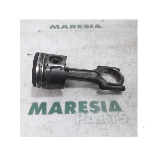 Lancia - Phedra - Piston