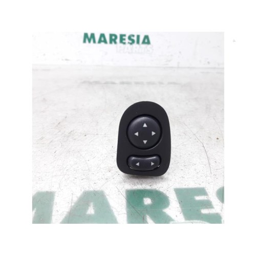 Fiat - 500 - Mirror switch