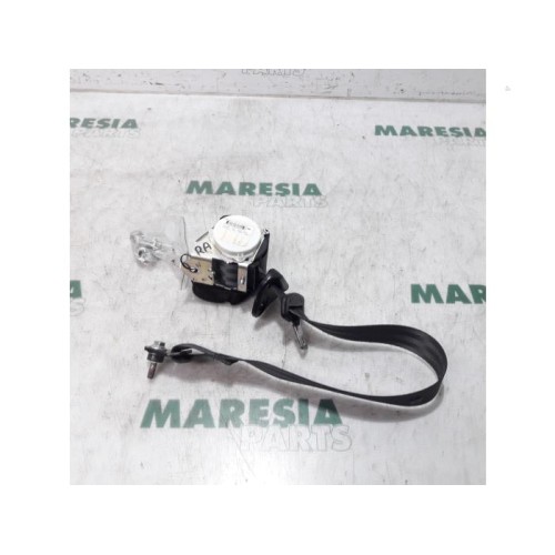 Fiat - 500 - Rear seatbelt, right