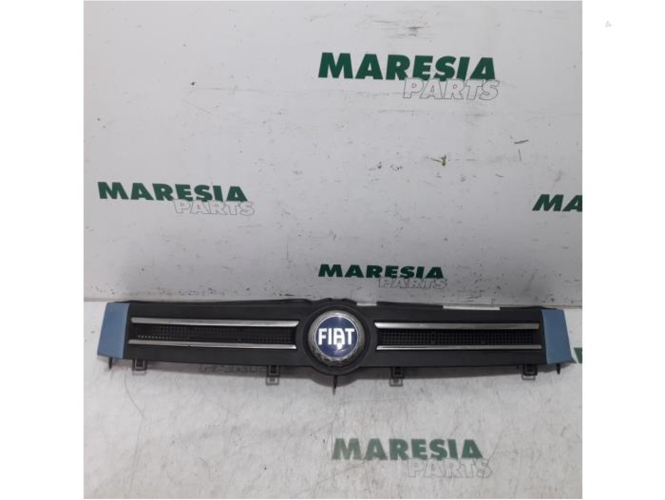 Fiat - Panda - Grill